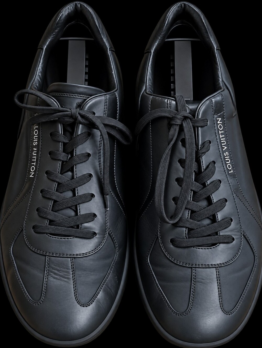 Louis Vuitton Black Men’s Low-Top Leather Sneakers Size 11